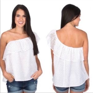 NWT Lauren James Reagan Ruffle Top